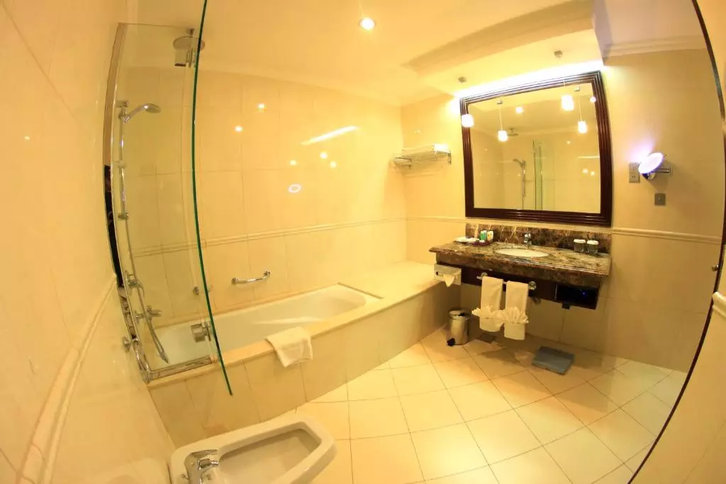 Grand Regal Hotel